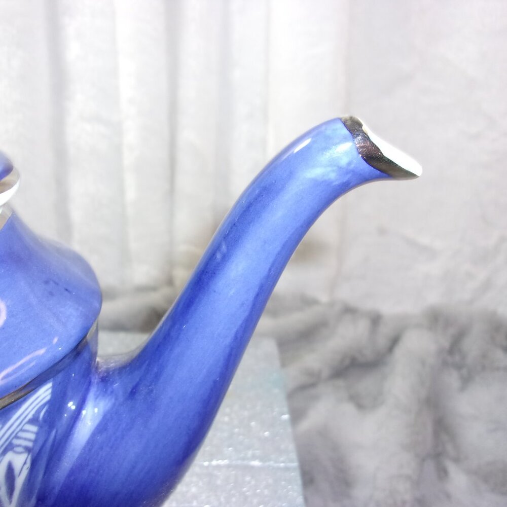 H-359 BOMBAY CERAMIC CHIOISERIE TEAPOT - Picture 4 of 16